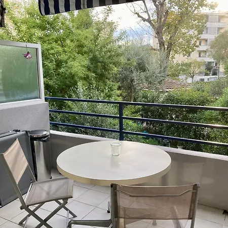 Studio Cuisine Parking Piscine A Cannes 칸느